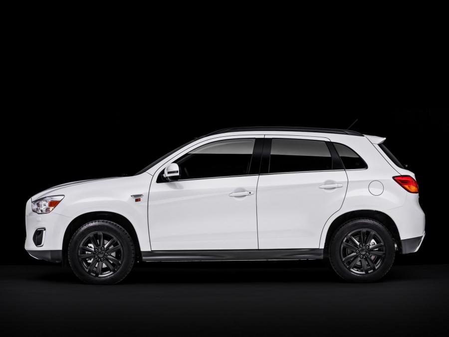  Mitsubishi ASX RalliArt 2014 года  (фото 15 из 21)